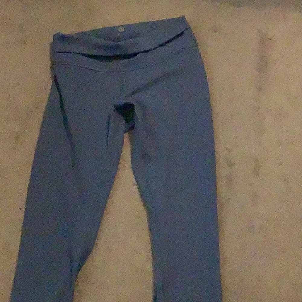 Lululemon Capri yoga pants